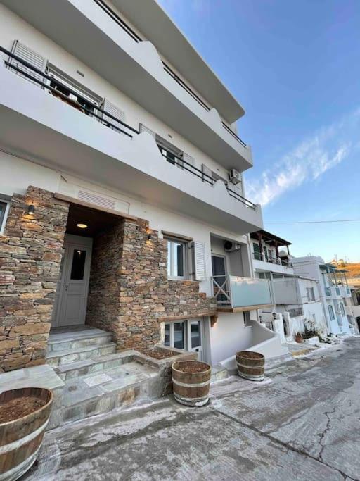 Downtown Tinos View Apartment Eksteriør bilde